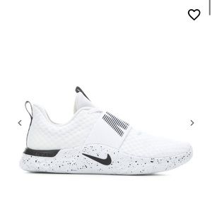 WOMEN'S NIKE IN-SEASON TR 9 TRAINING SHOES